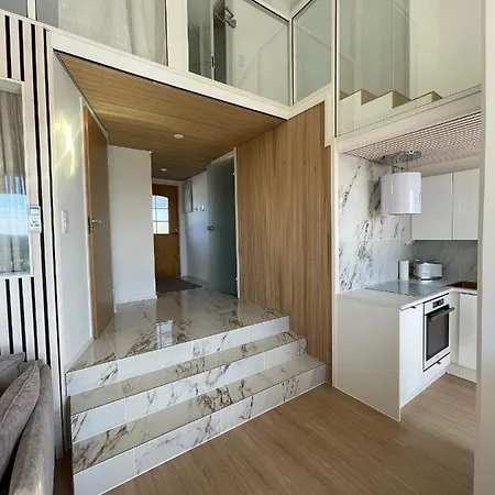 Naekoealahuoneisto Aarni & Naava *