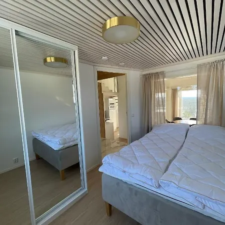 Naekoealahuoneisto Aarni & Naava * Ukkohalla