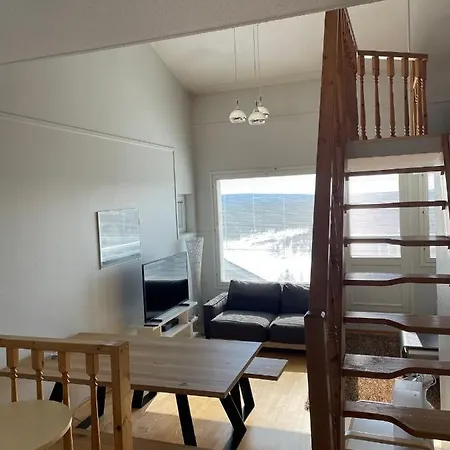 Naekoealahuoneisto Aarni & Naava Apartment