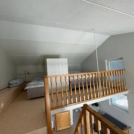 Naekoealahuoneisto Aarni & Naava